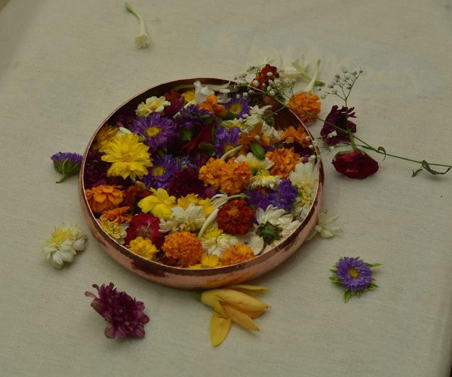 Flower Copper Urli Image 2